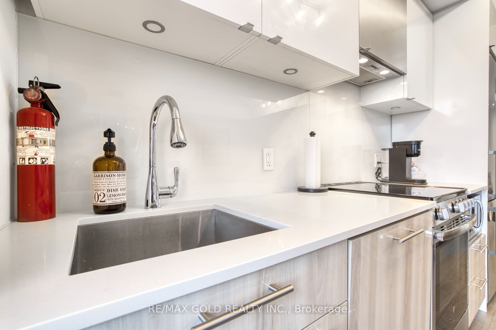#1116 - 251 Jarvis Street Property Photo 13
