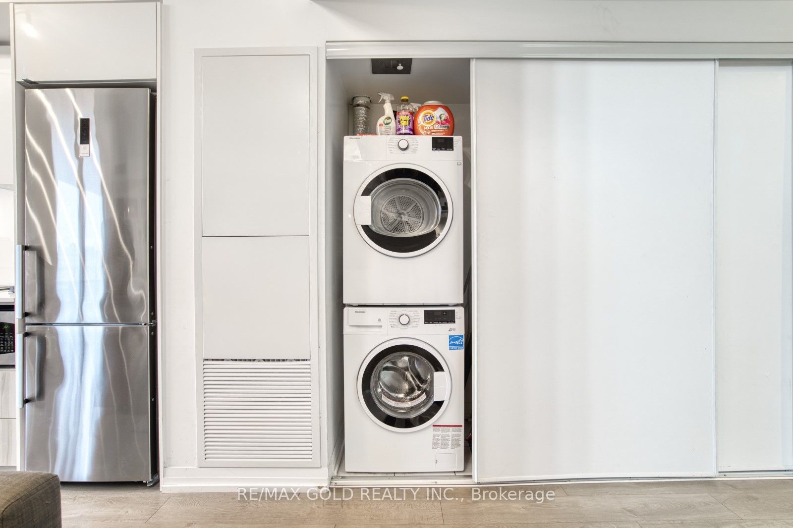 #1116 - 251 Jarvis Street Property Photo 20