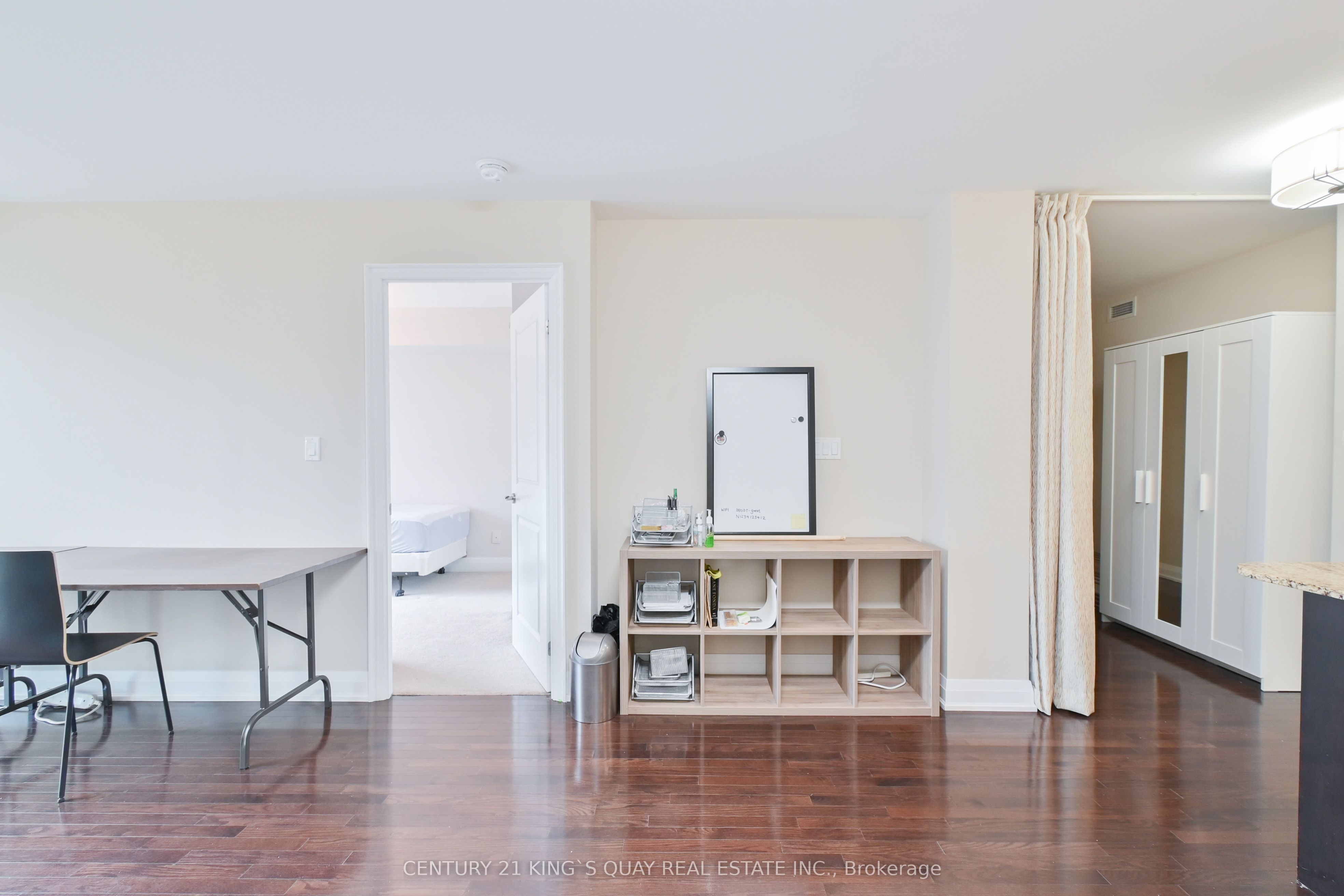 #305 - 1 Bedford Road Property Photo 9