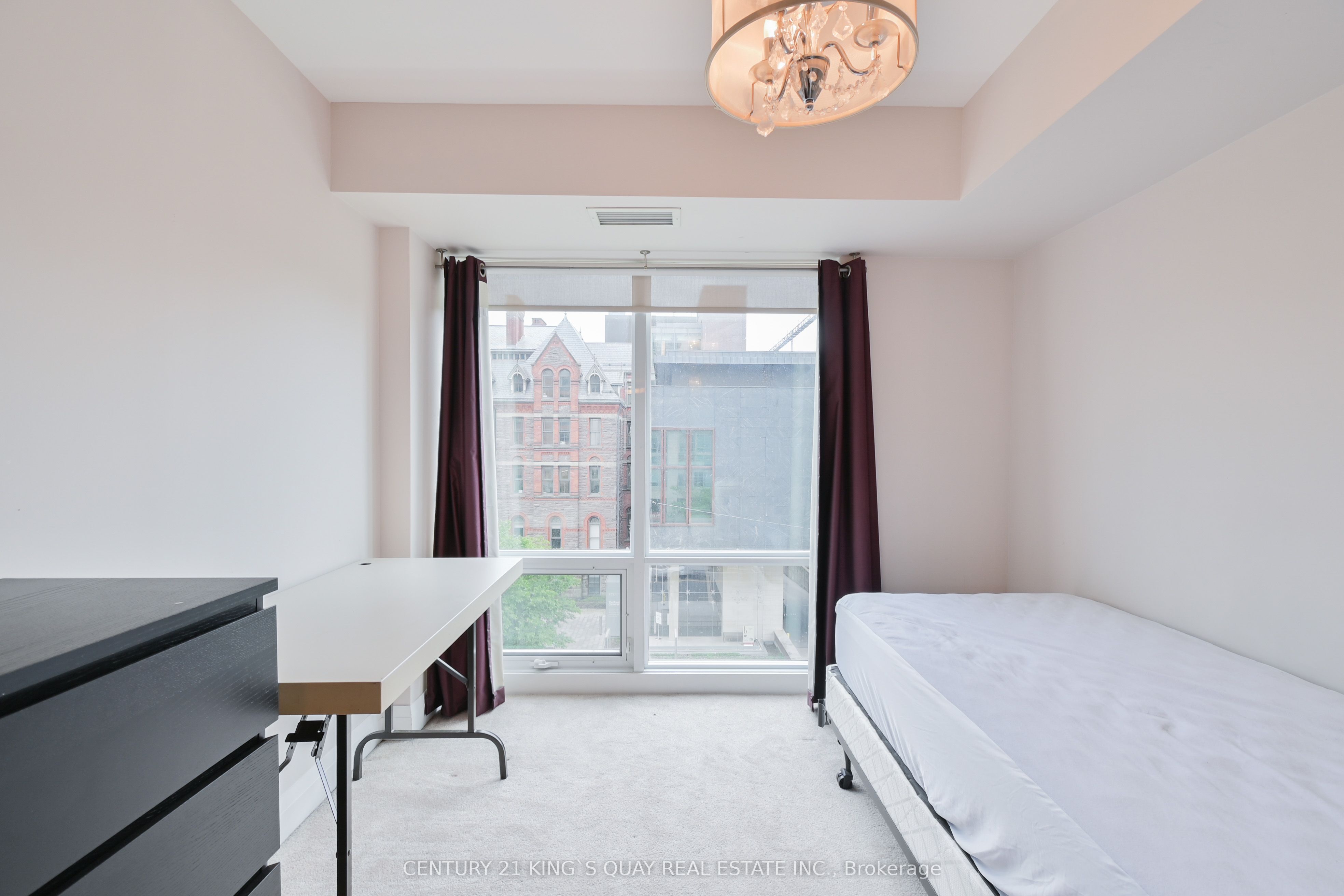 #305 - 1 Bedford Road Property Photo 13