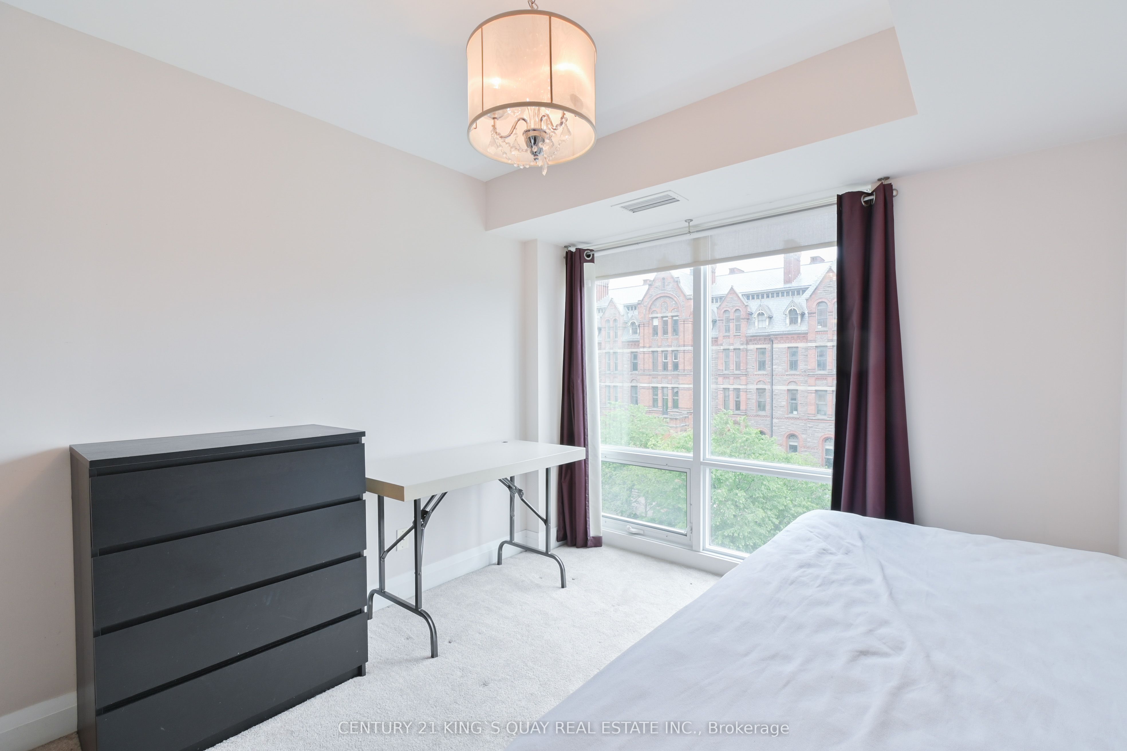 #305 - 1 Bedford Road Property Photo 15