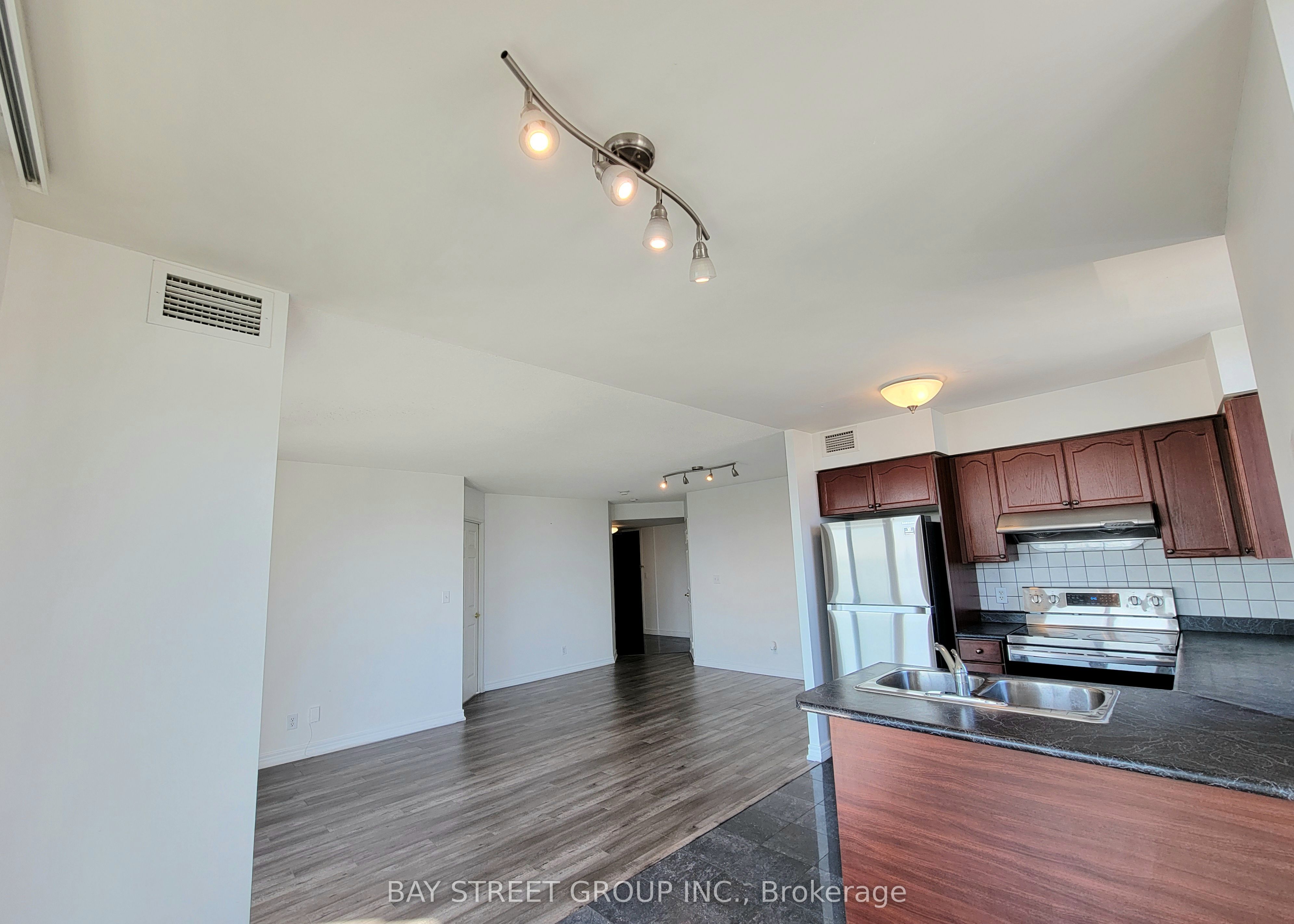 #3105 - 23 Hollywood Avenue Property Photo 11