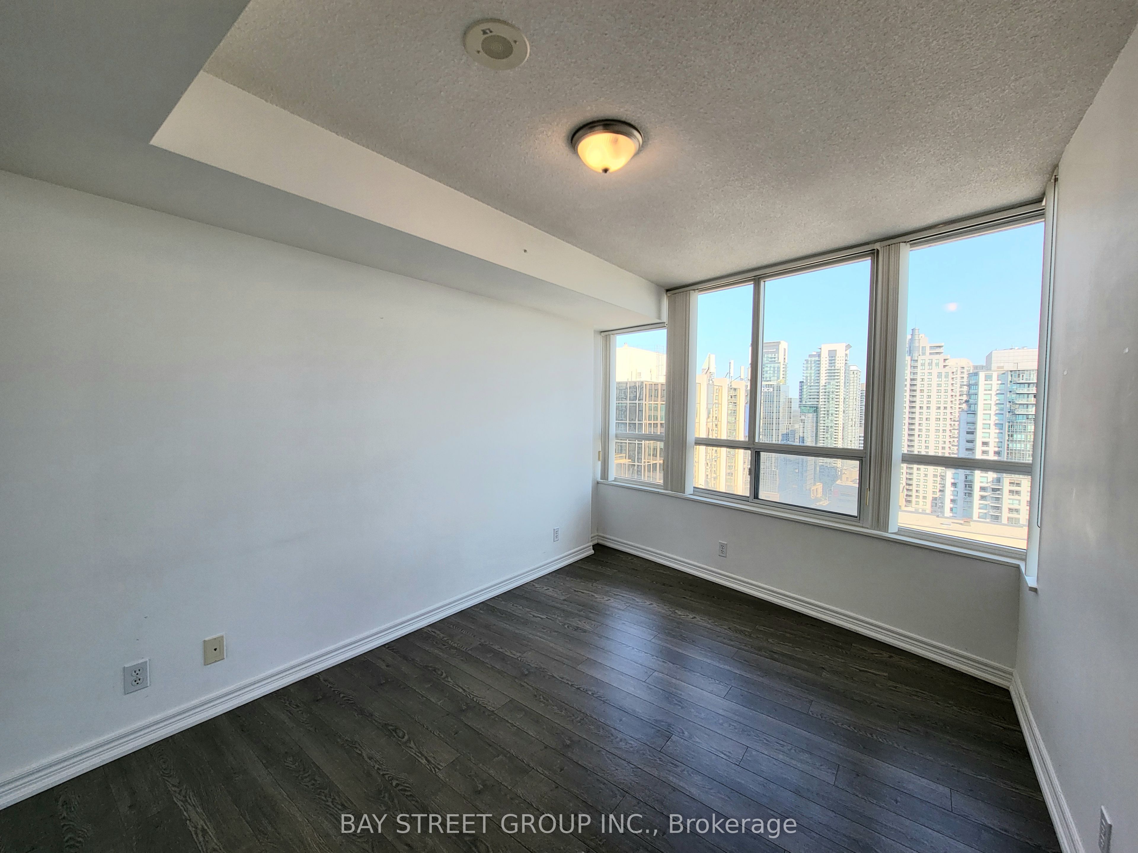 #3105 - 23 Hollywood Avenue Property Photo 24