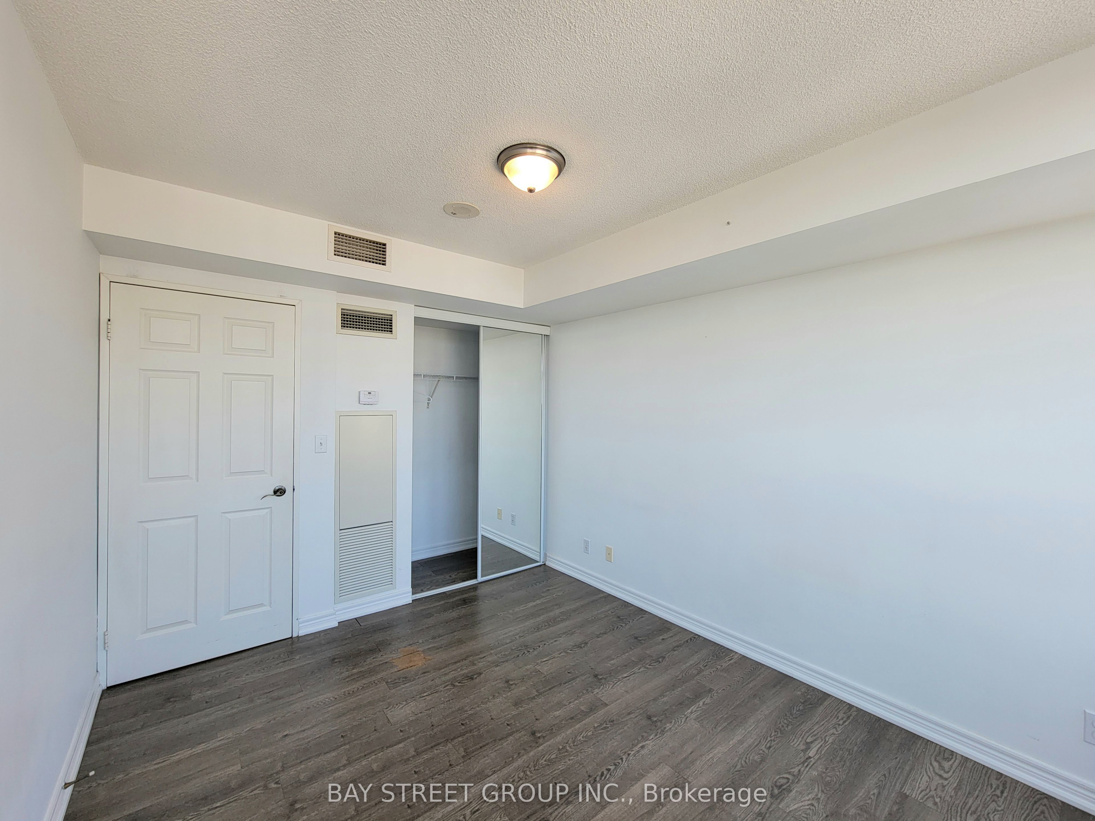#3105 - 23 Hollywood Avenue Property Photo 25