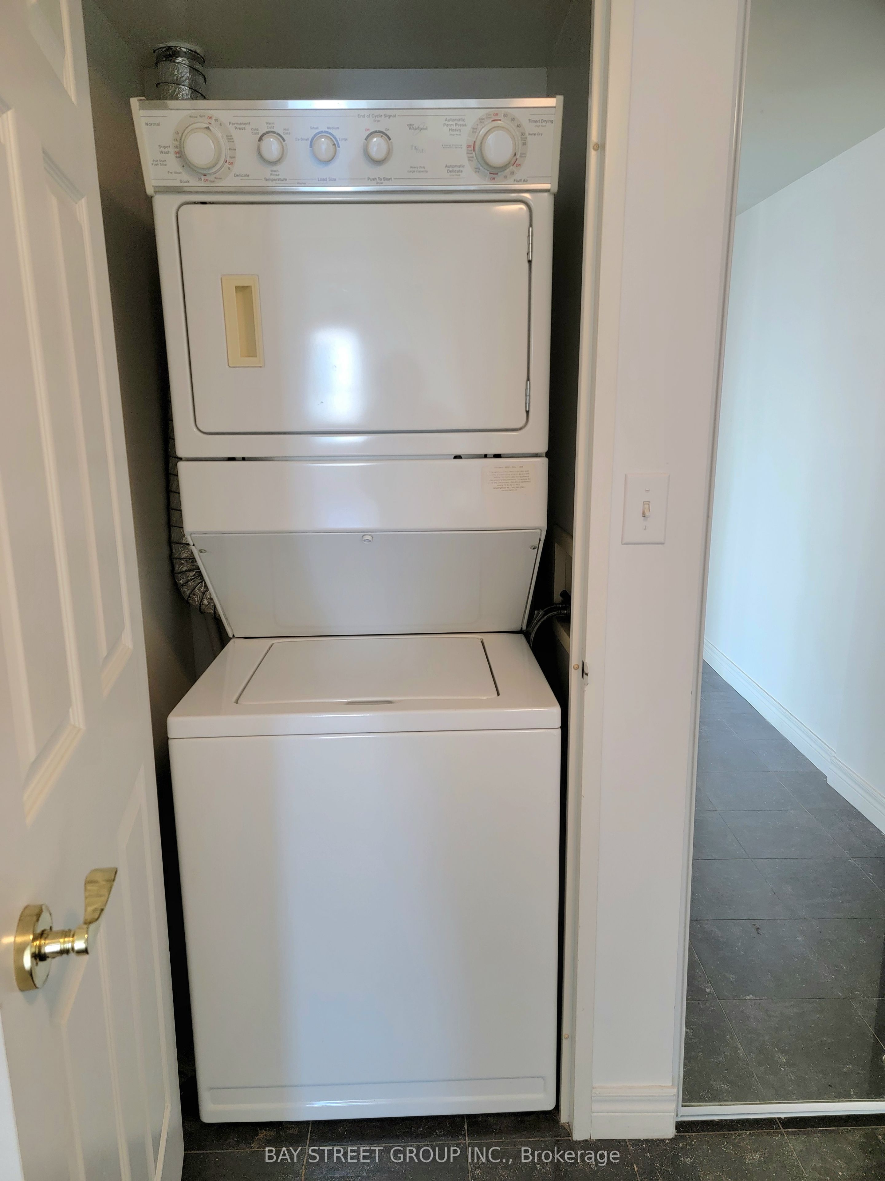 #3105 - 23 Hollywood Avenue Property Photo 29