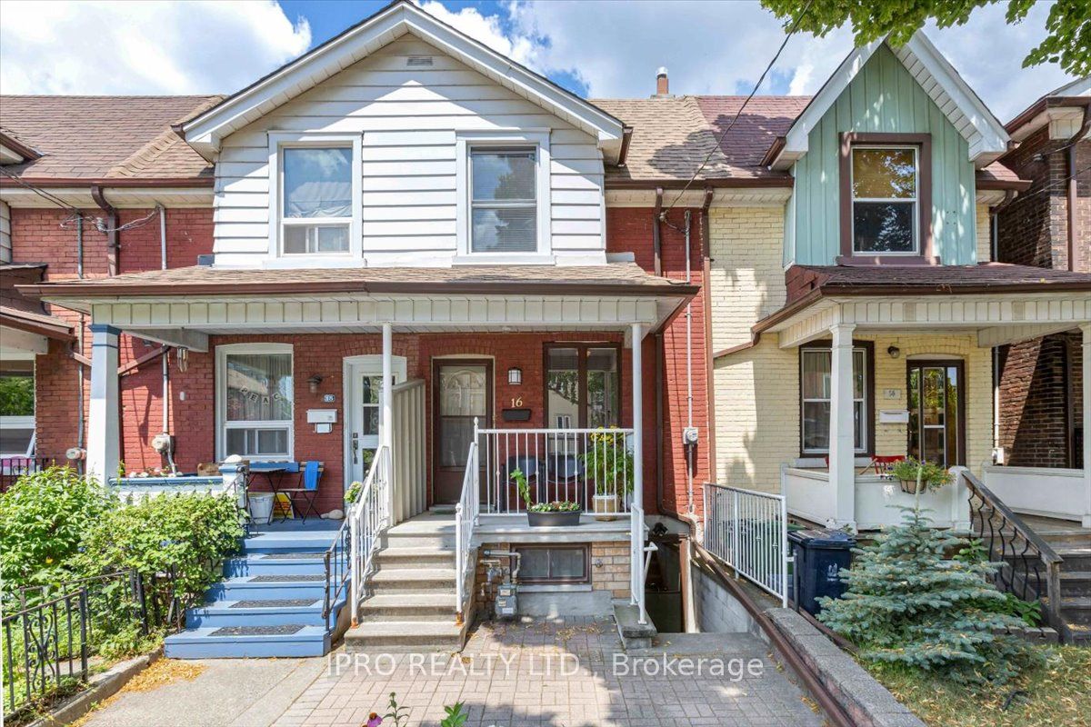 16 Fisher Street Property Photo 14