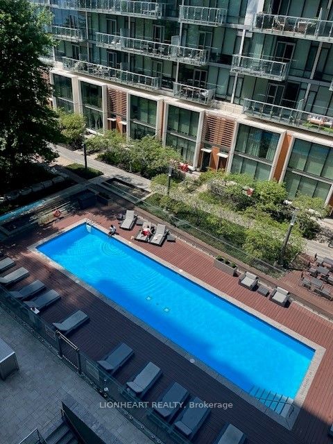 #530 - 39 Queens Quay Property Photo 14