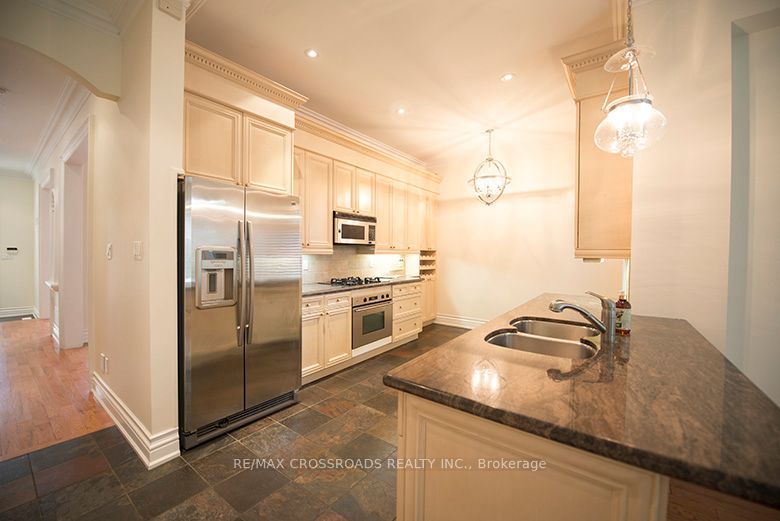 133 Woburn Avenue Property Photo 7