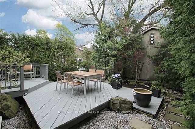 133 Woburn Avenue Property Photo 12