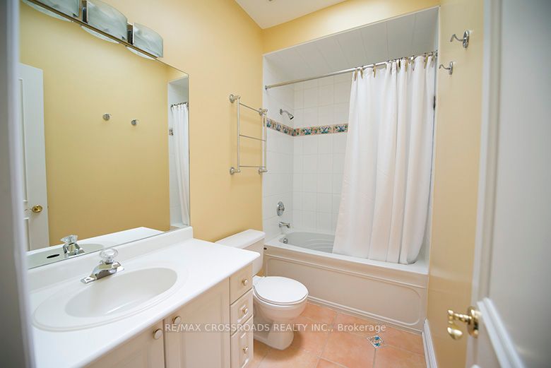 133 Woburn Avenue Property Photo 19