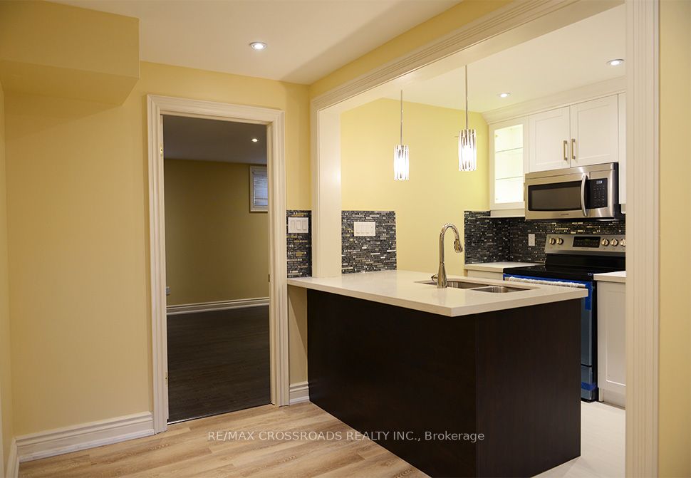 133 Woburn Avenue Property Photo 27