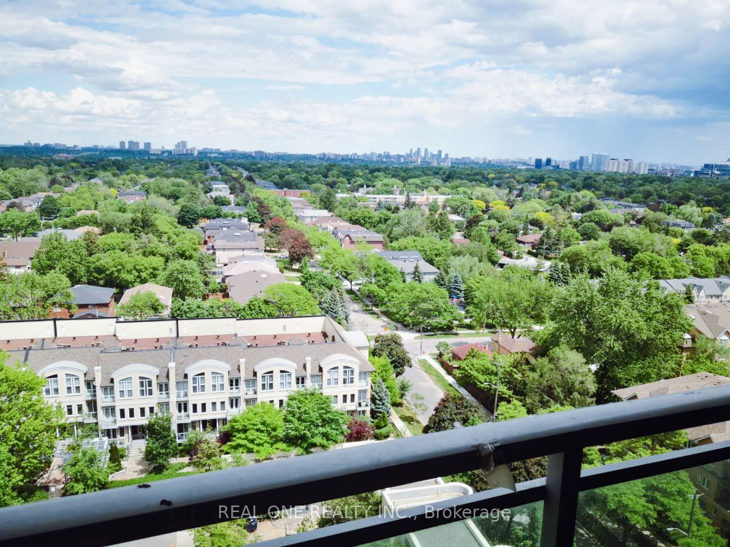 #1407 - 60 Byng Avenue Property Photo 8