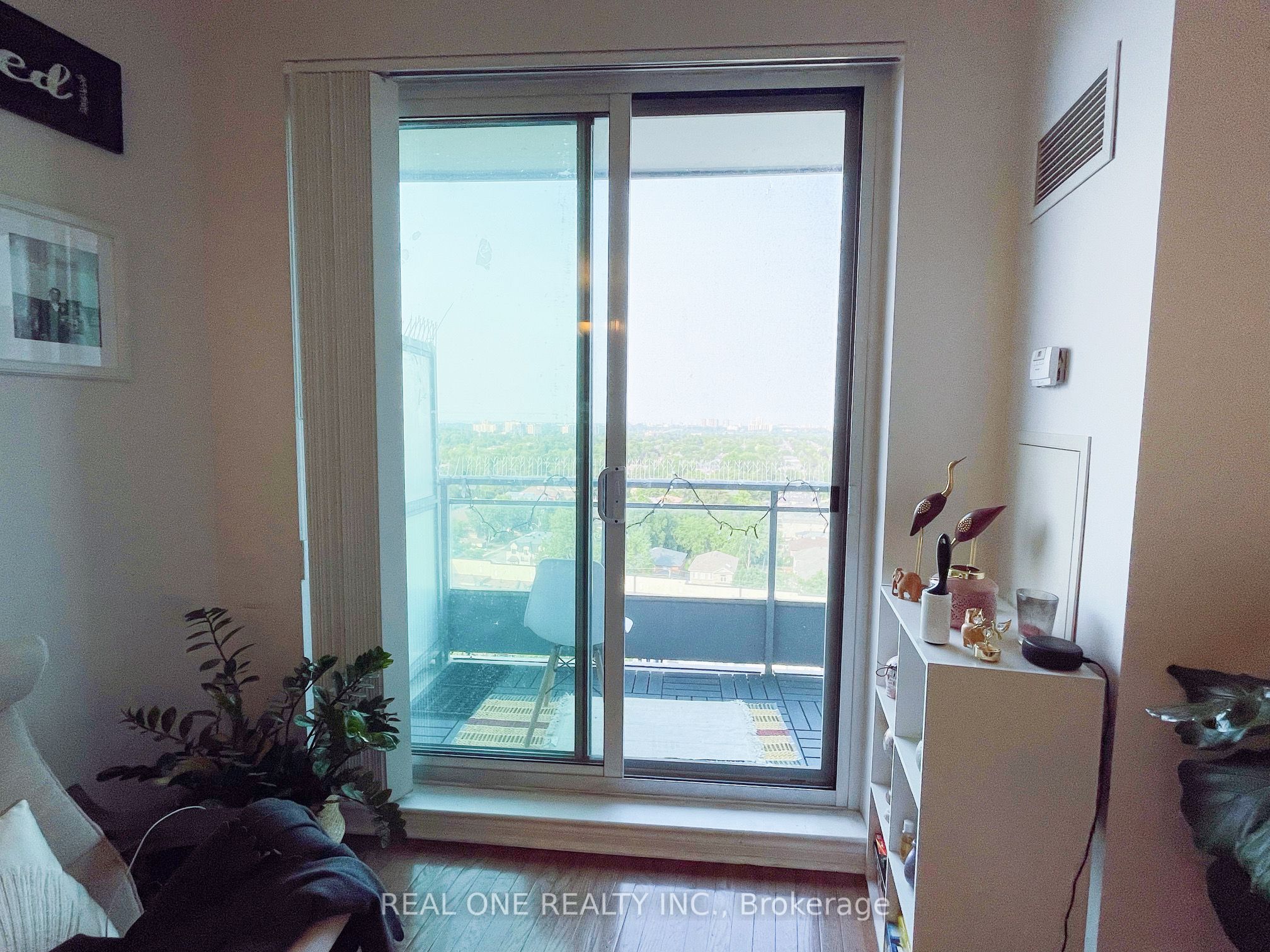 #1407 - 60 Byng Avenue Property Photo 10