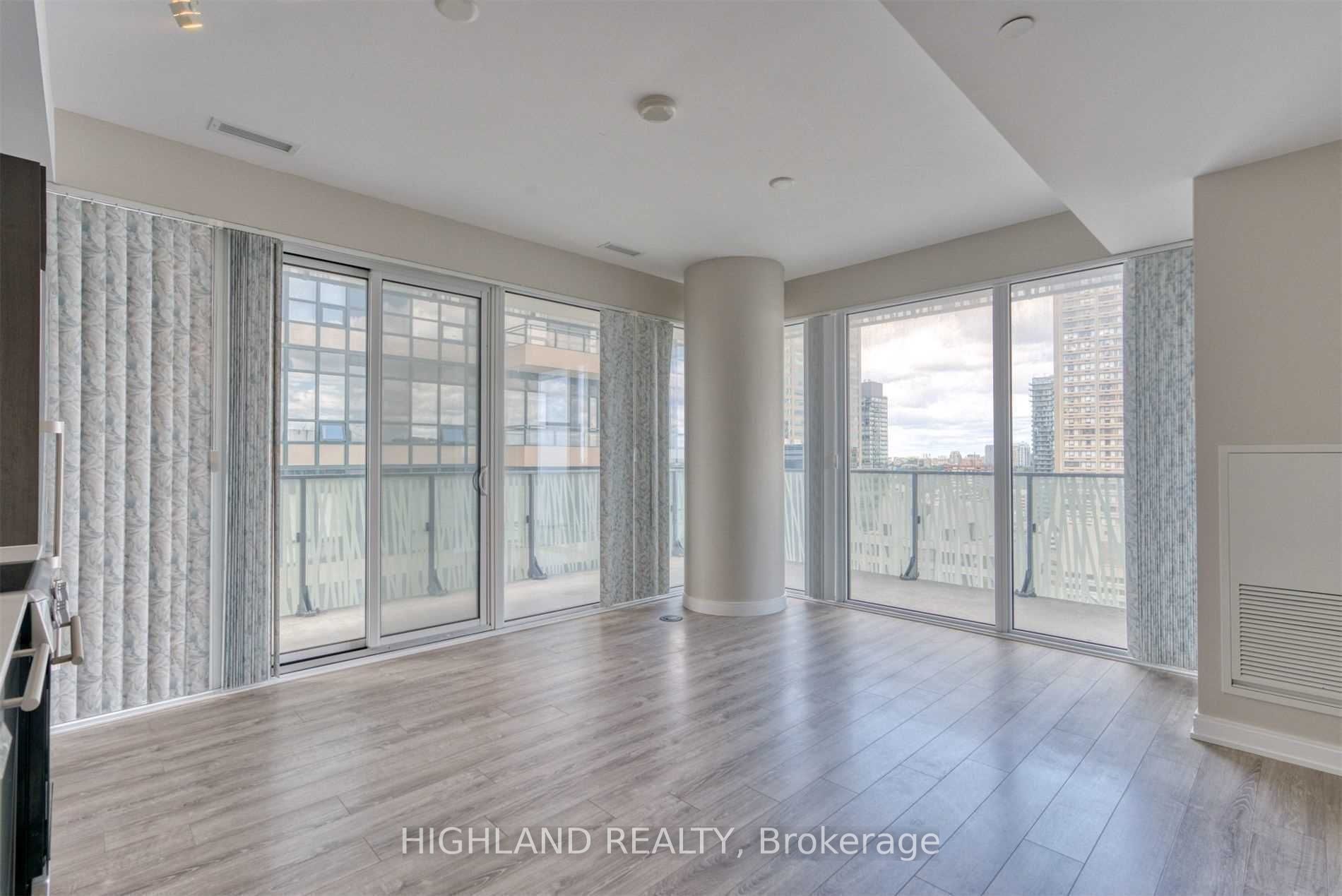 42 Charles Street E 2507 Property Photo 10