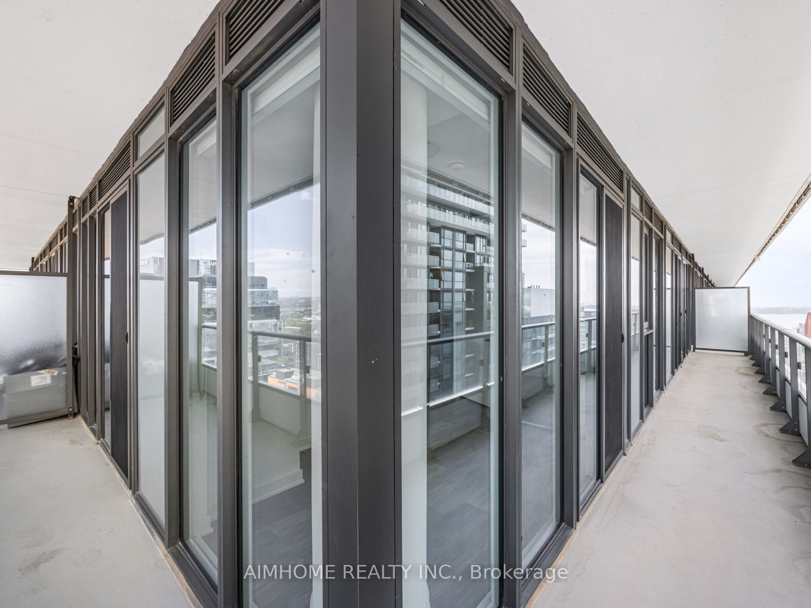 #2116 - 70 Princess Street Property Photo 16