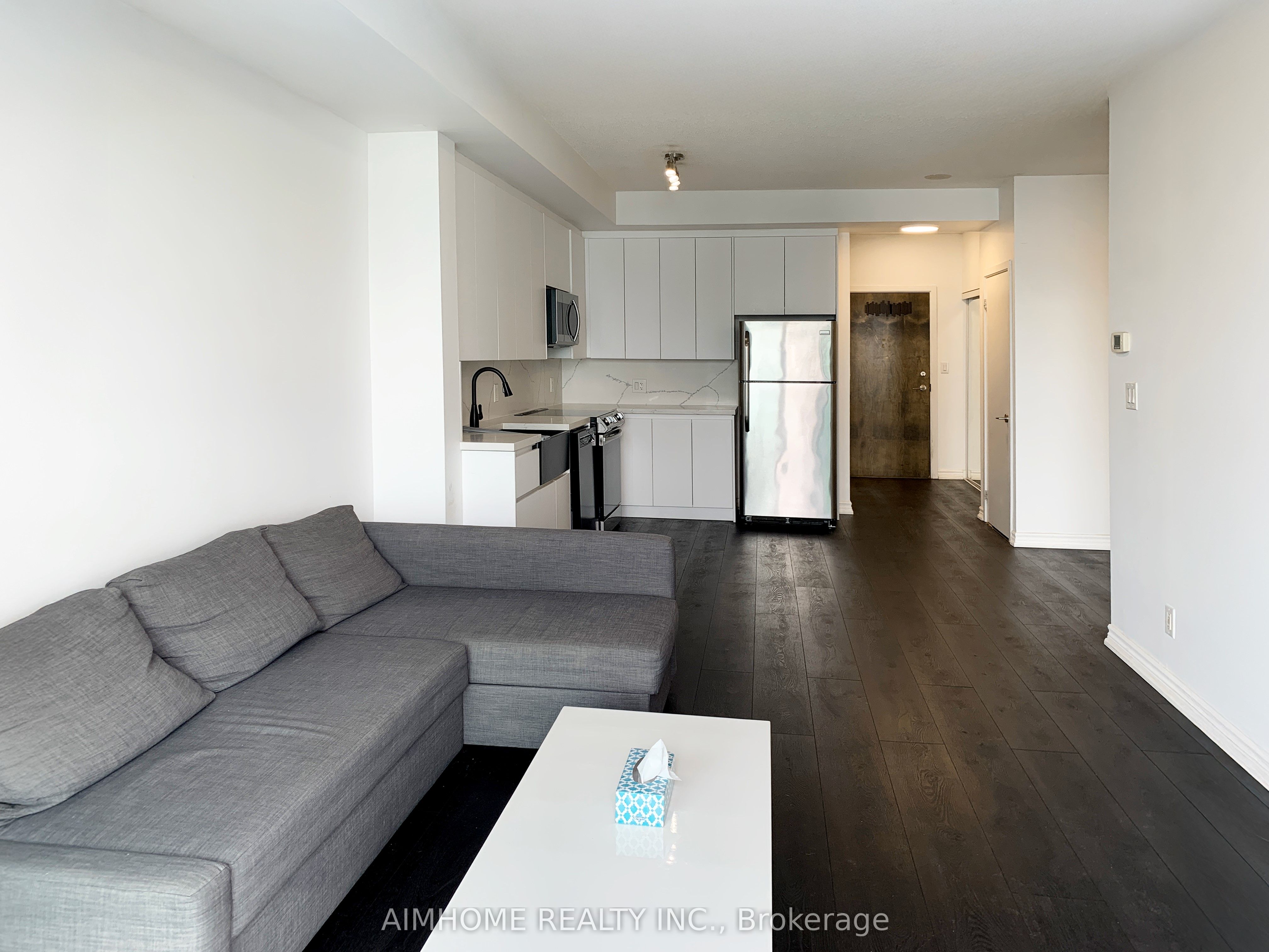 #3210 - 33 Bay Street Property Photo 6
