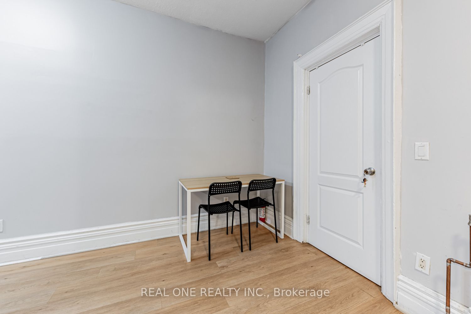 97 Lippincott Street Property Photo 3