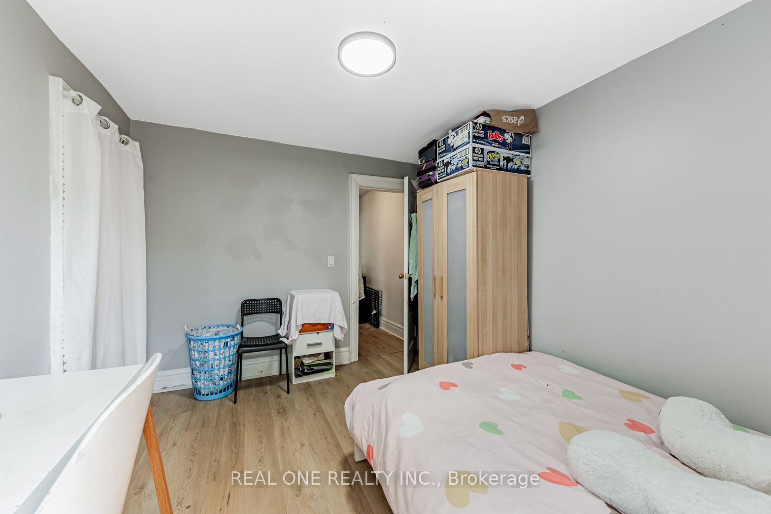 97 Lippincott Street Property Photo 12