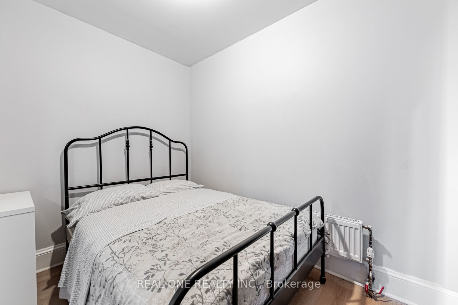 97 Lippincott Street Property Photo 19