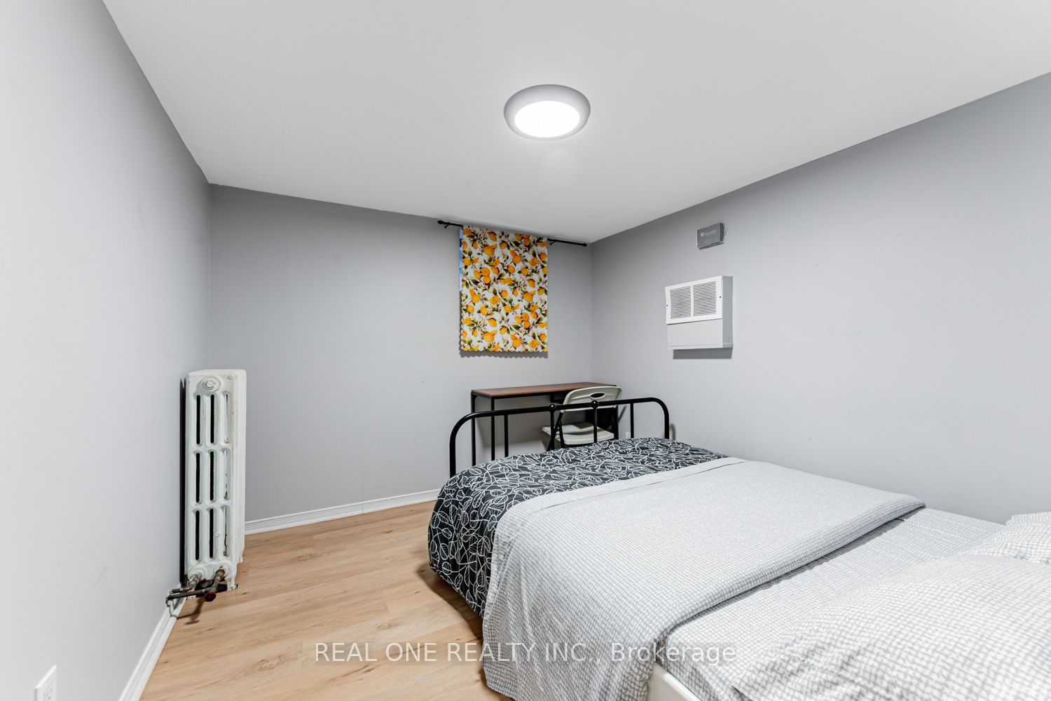 97 Lippincott Street Property Photo 25