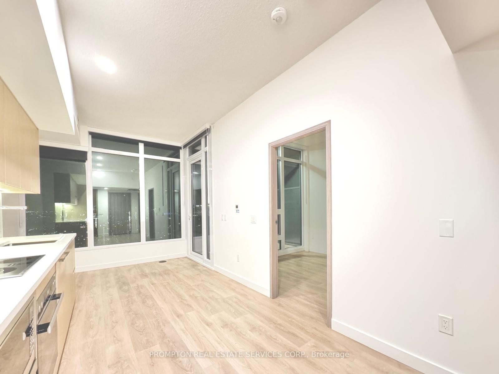 1 Concord Cityplace Way 5615 Property Photo 4