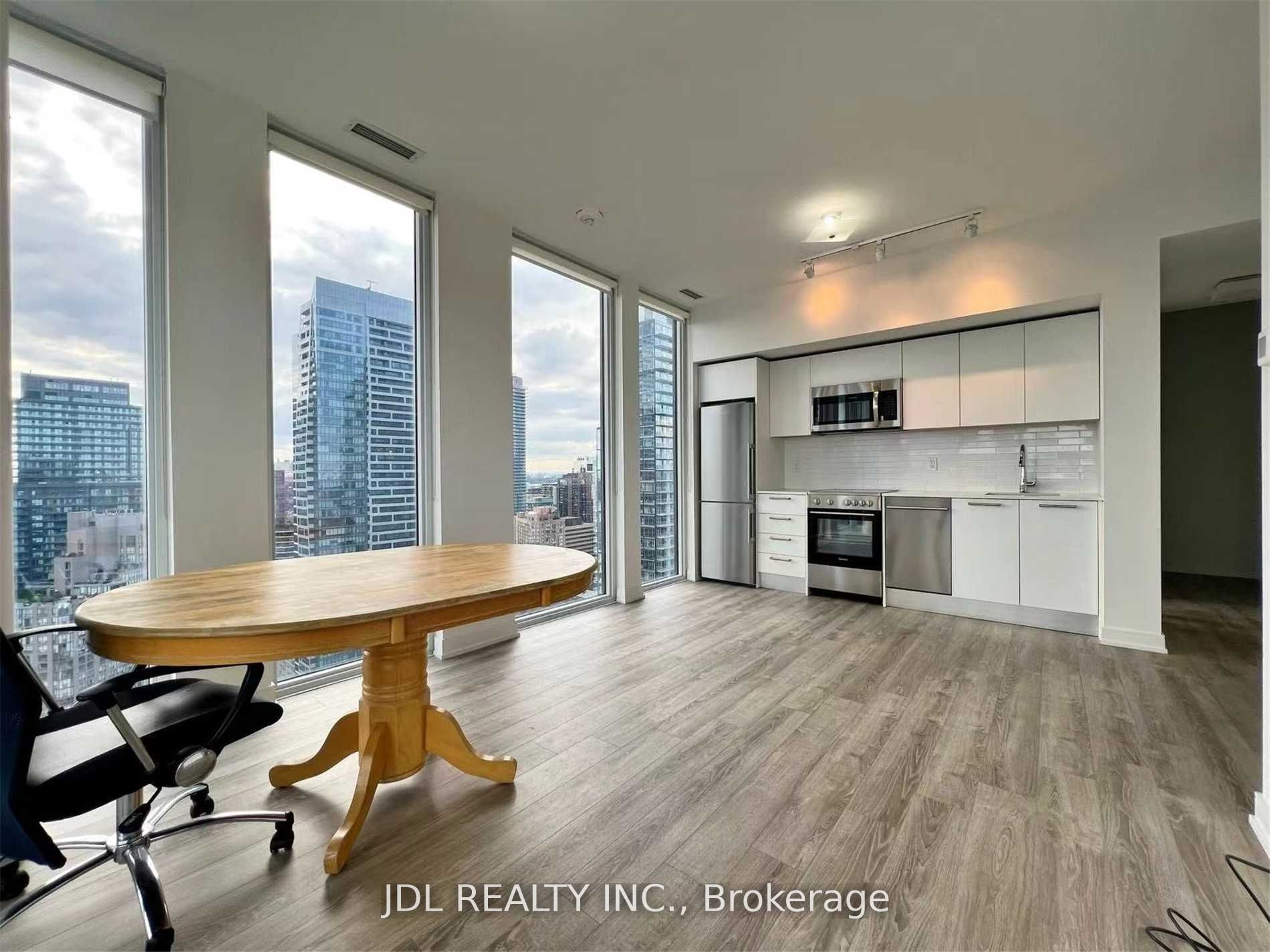 #3502 - 28 Wellesley Street Property Photo 4