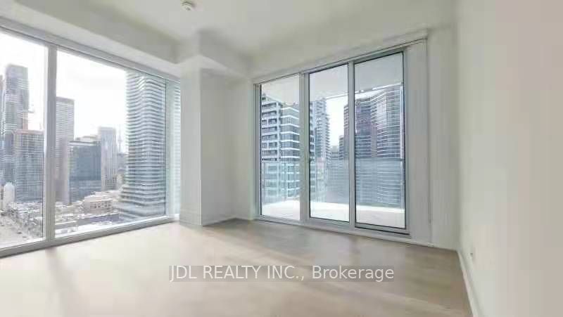 #1615 - 1 Gloucester Street Property Photo 9