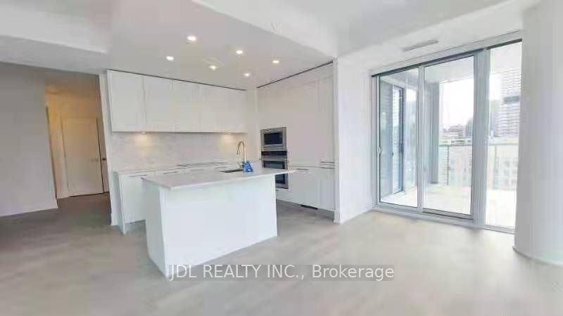 #1615 - 1 Gloucester Street Property Photo 15