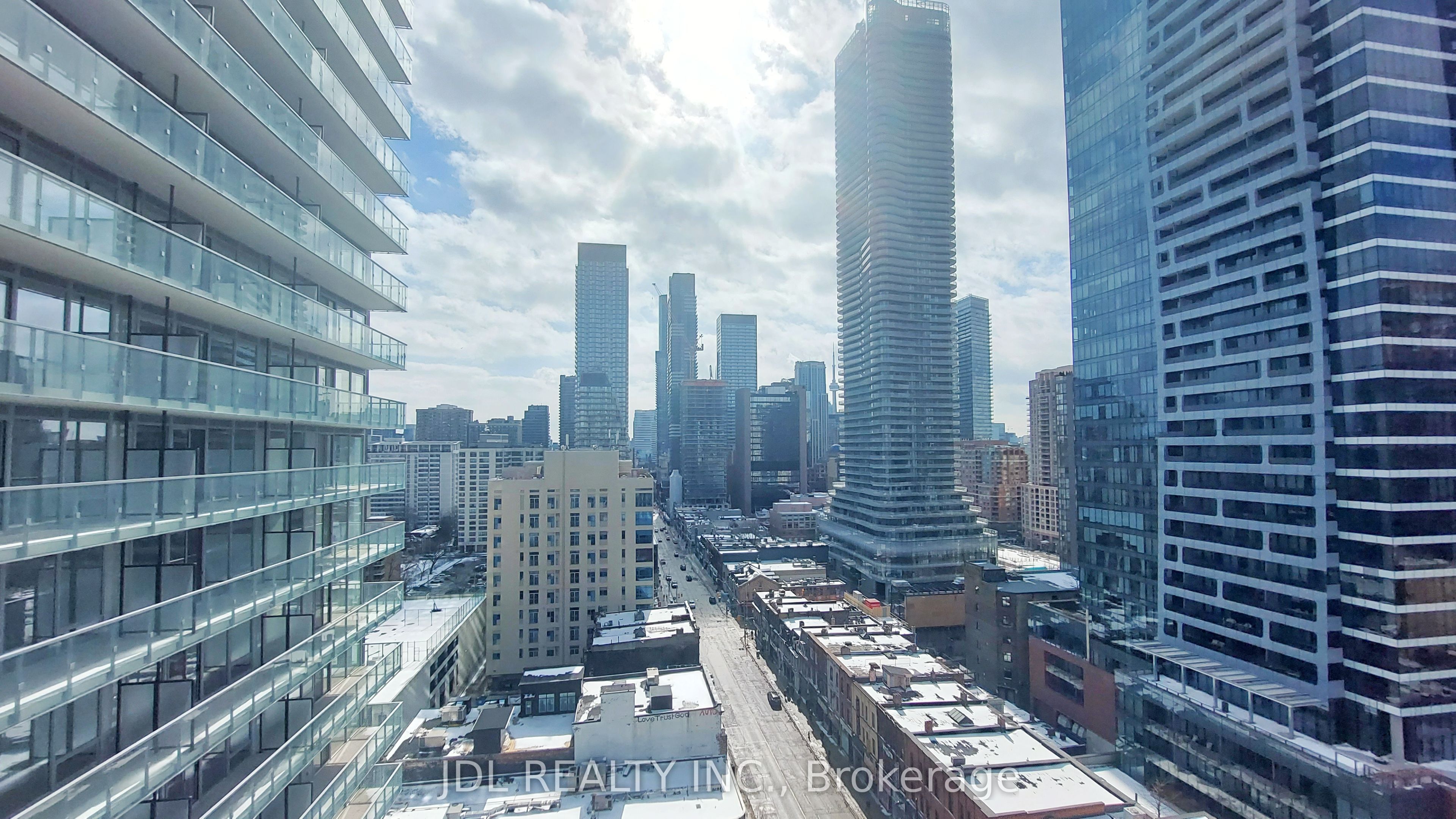 #1615 - 1 Gloucester Street Property Photo 23