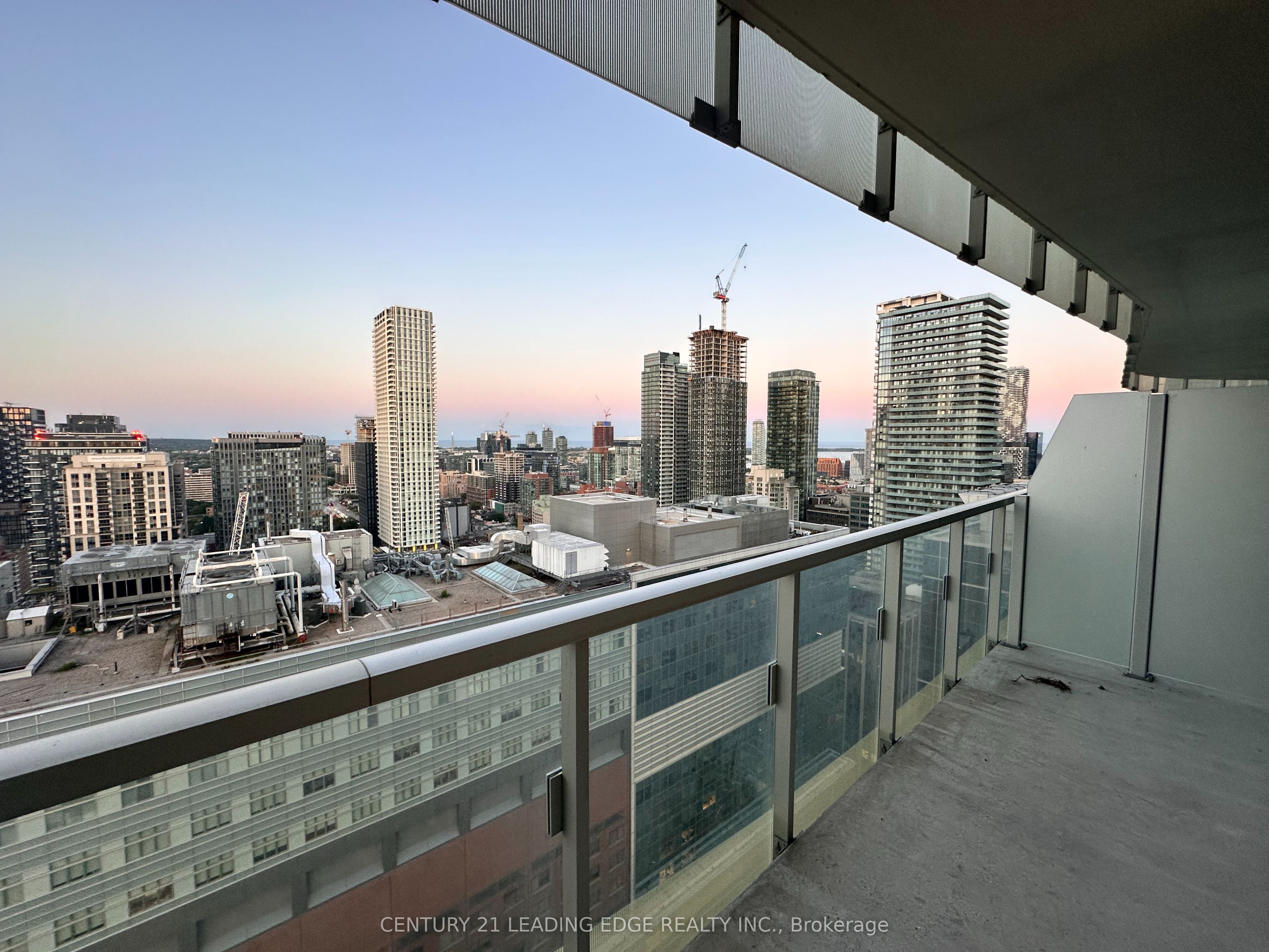 #2603 - 197 Yonge Street Property Photo 12
