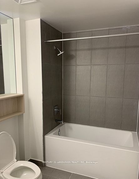 #644 - 121 Lower Sherbourne Street Property Photo 11