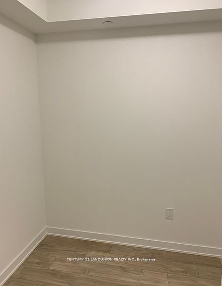 #644 - 121 Lower Sherbourne Street Property Photo 12