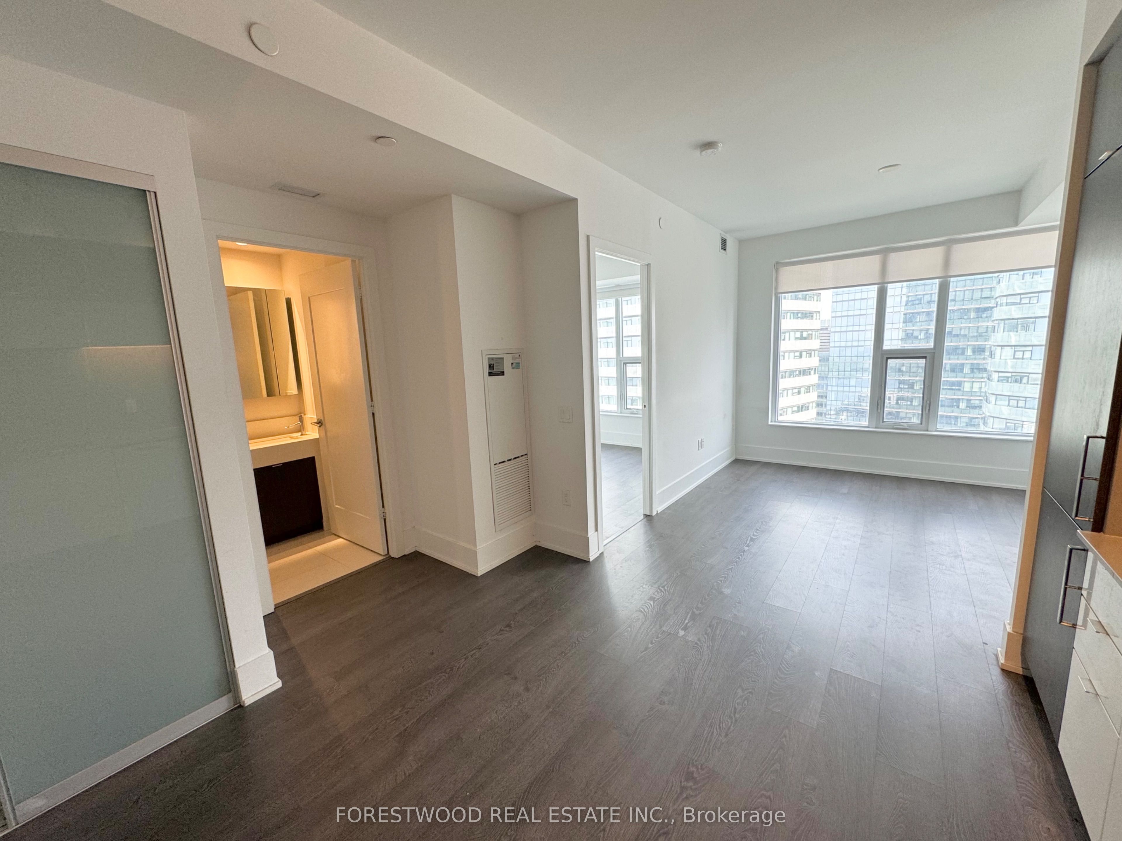10 York Street 4502 Property Photo 3
