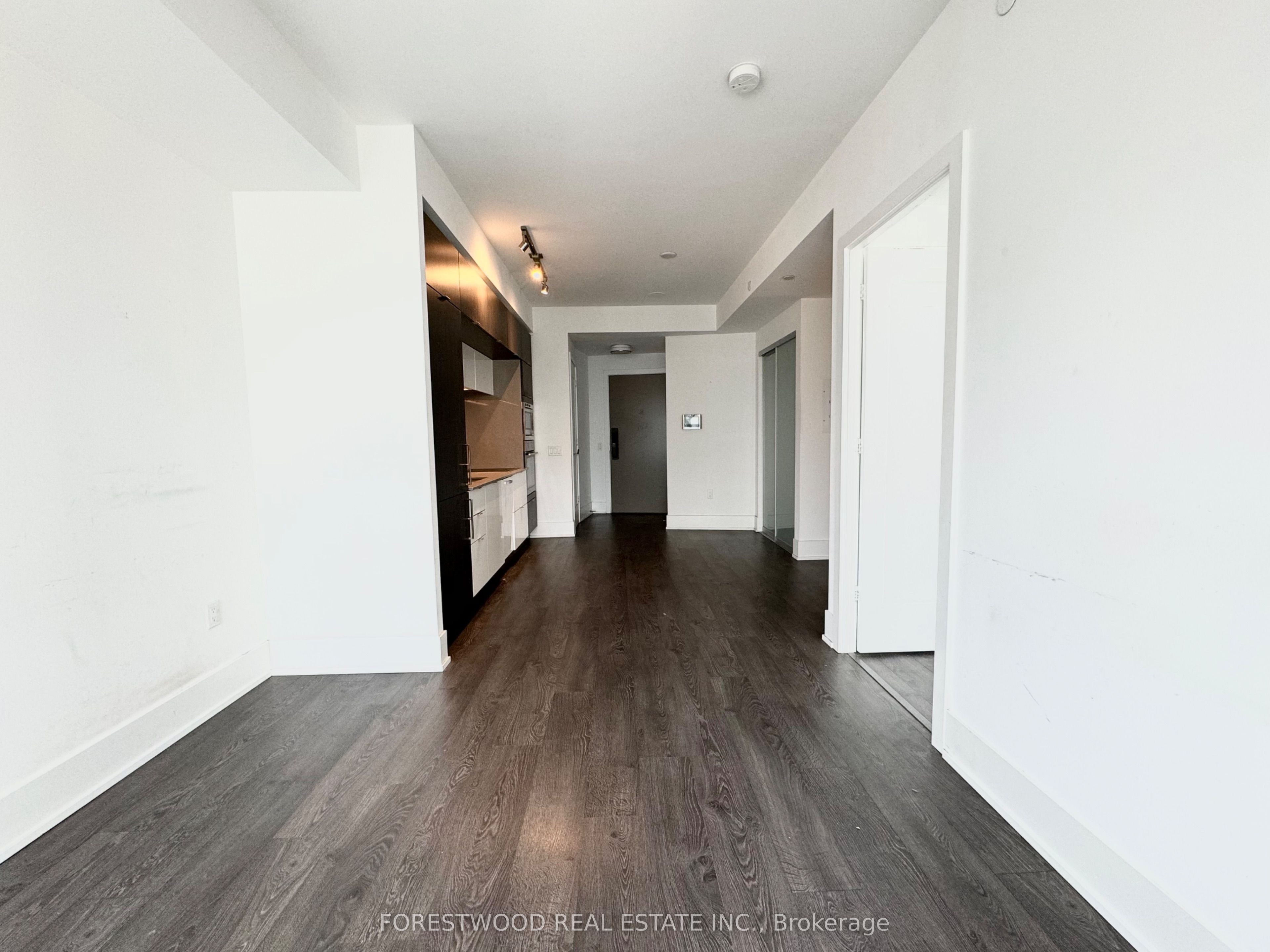 10 York Street 4502 Property Photo 9