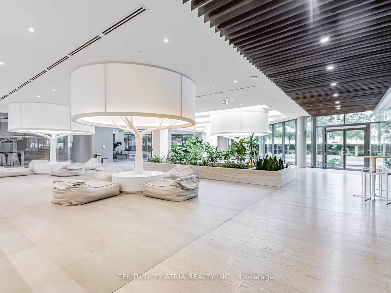 #1704 - 88 Harbour Street Property Photo 22