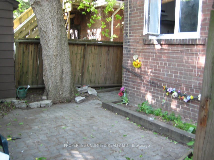 #1mr - 622 Huron Street Property Photo 12