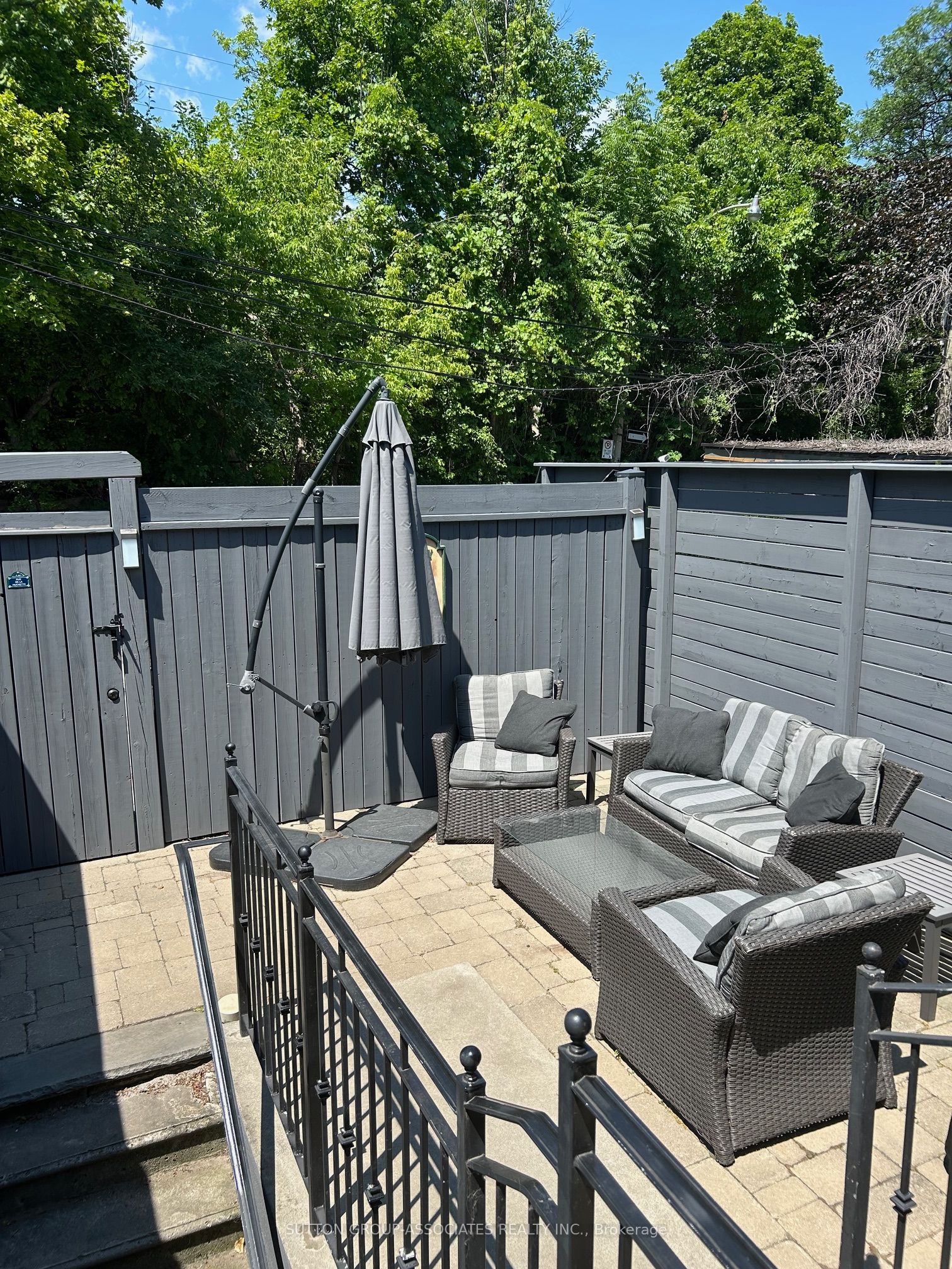 204 Macpherson Avenue Property Photo 25