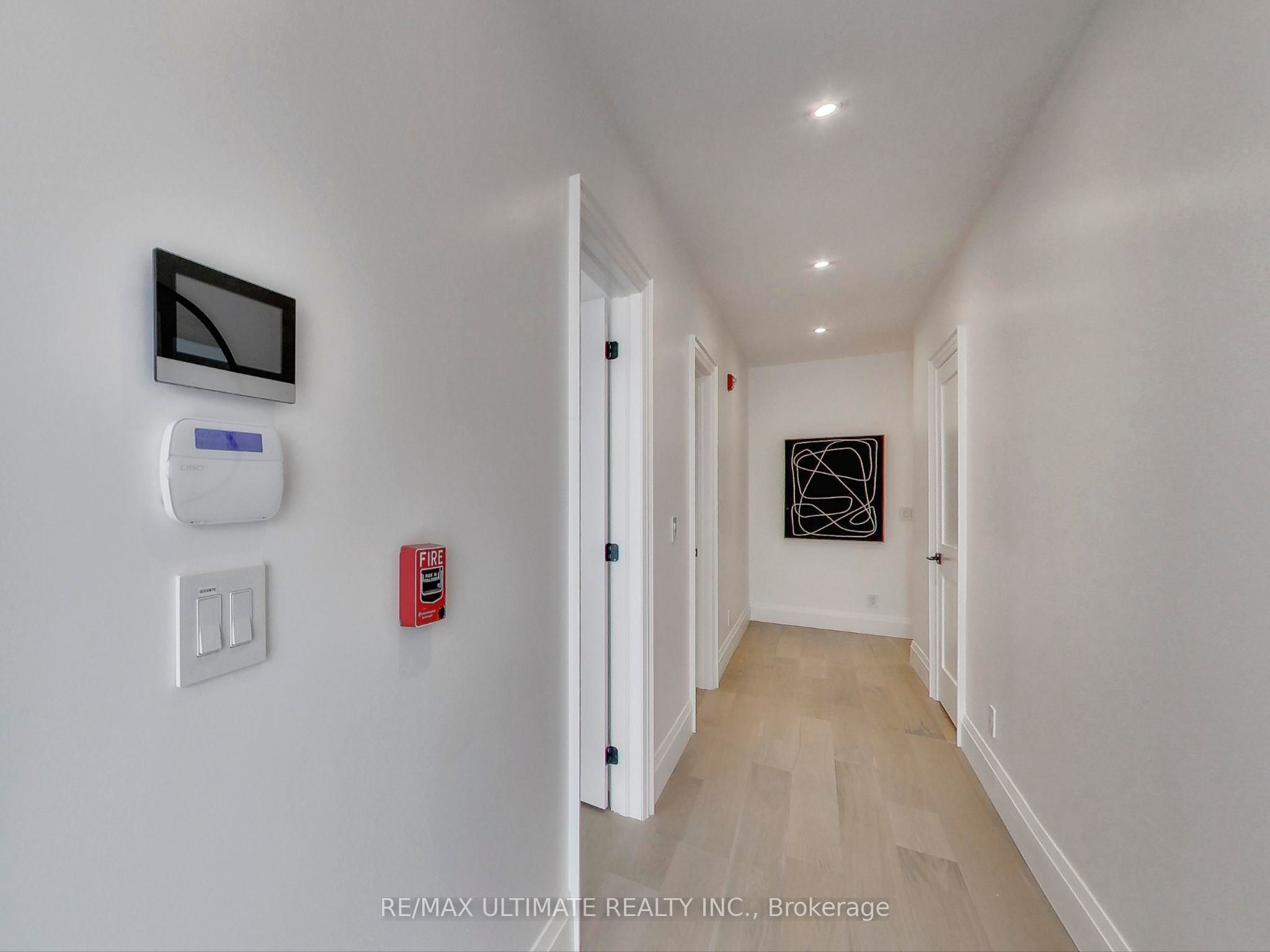 #101 - 387 Glenholme Avenue Property Photo 4