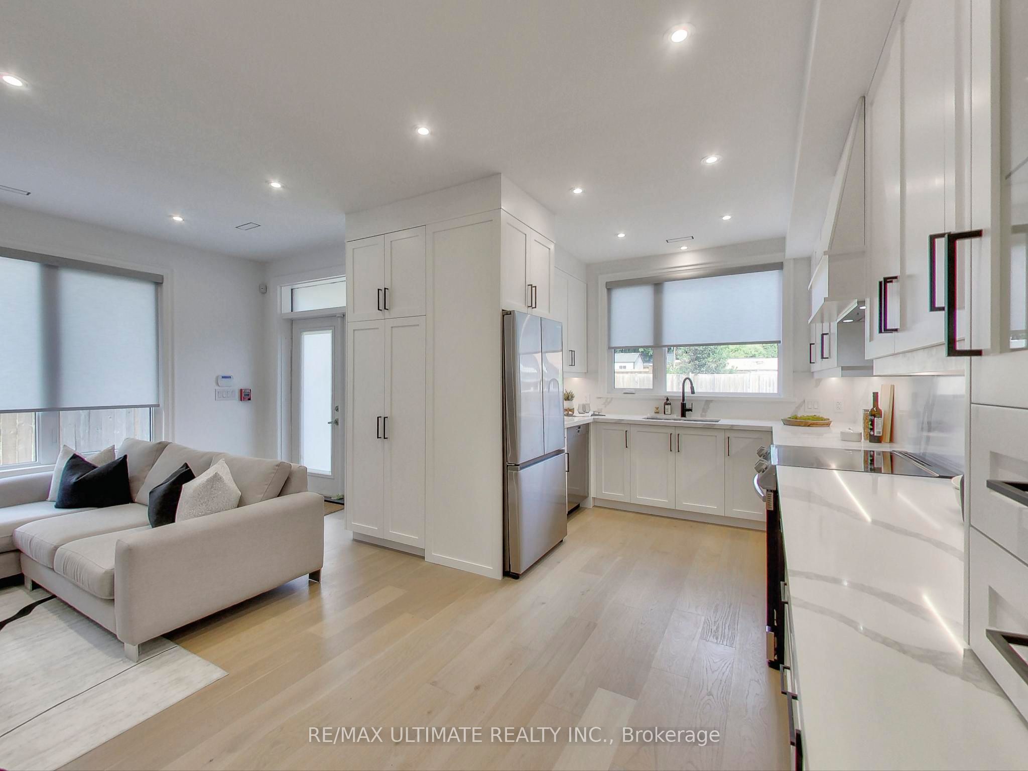 #101 - 387 Glenholme Avenue Property Photo 11