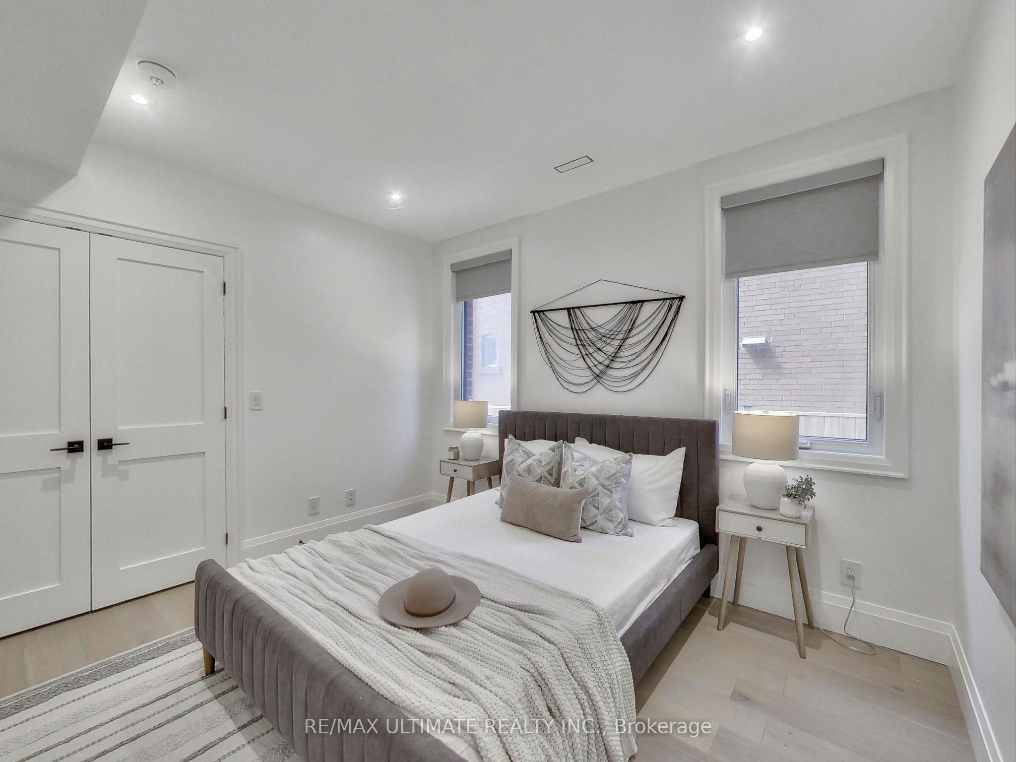 #101 - 387 Glenholme Avenue Property Photo 20