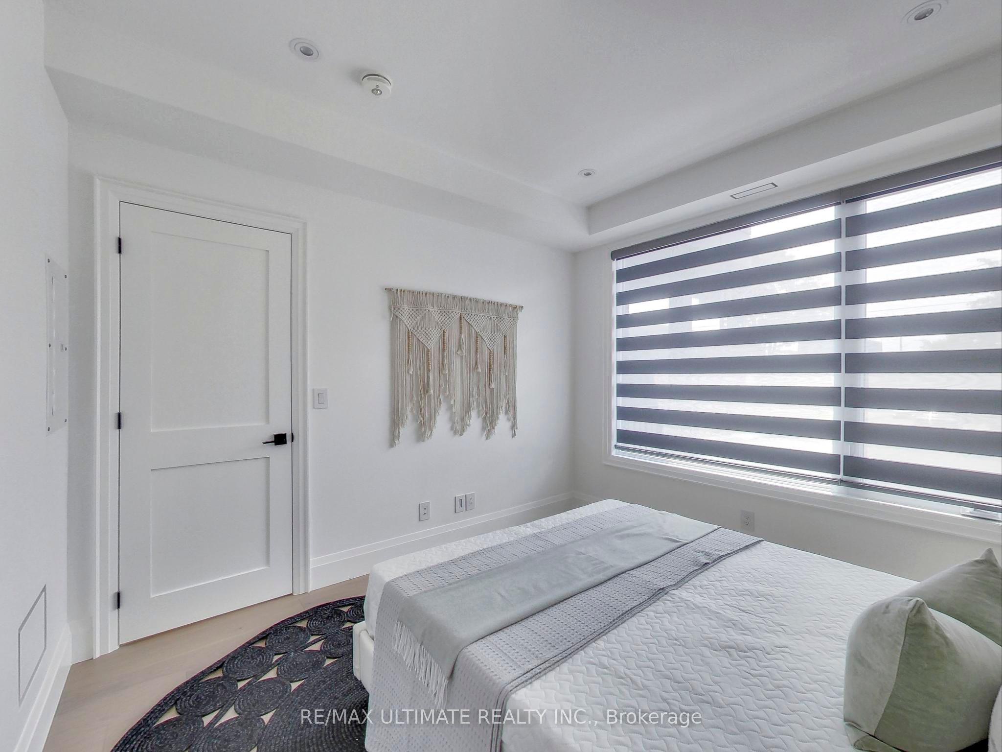 #101 - 387 Glenholme Avenue Property Photo 24