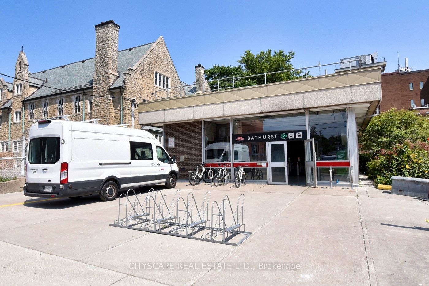 #b - 703 Markham Street Property Photo 21