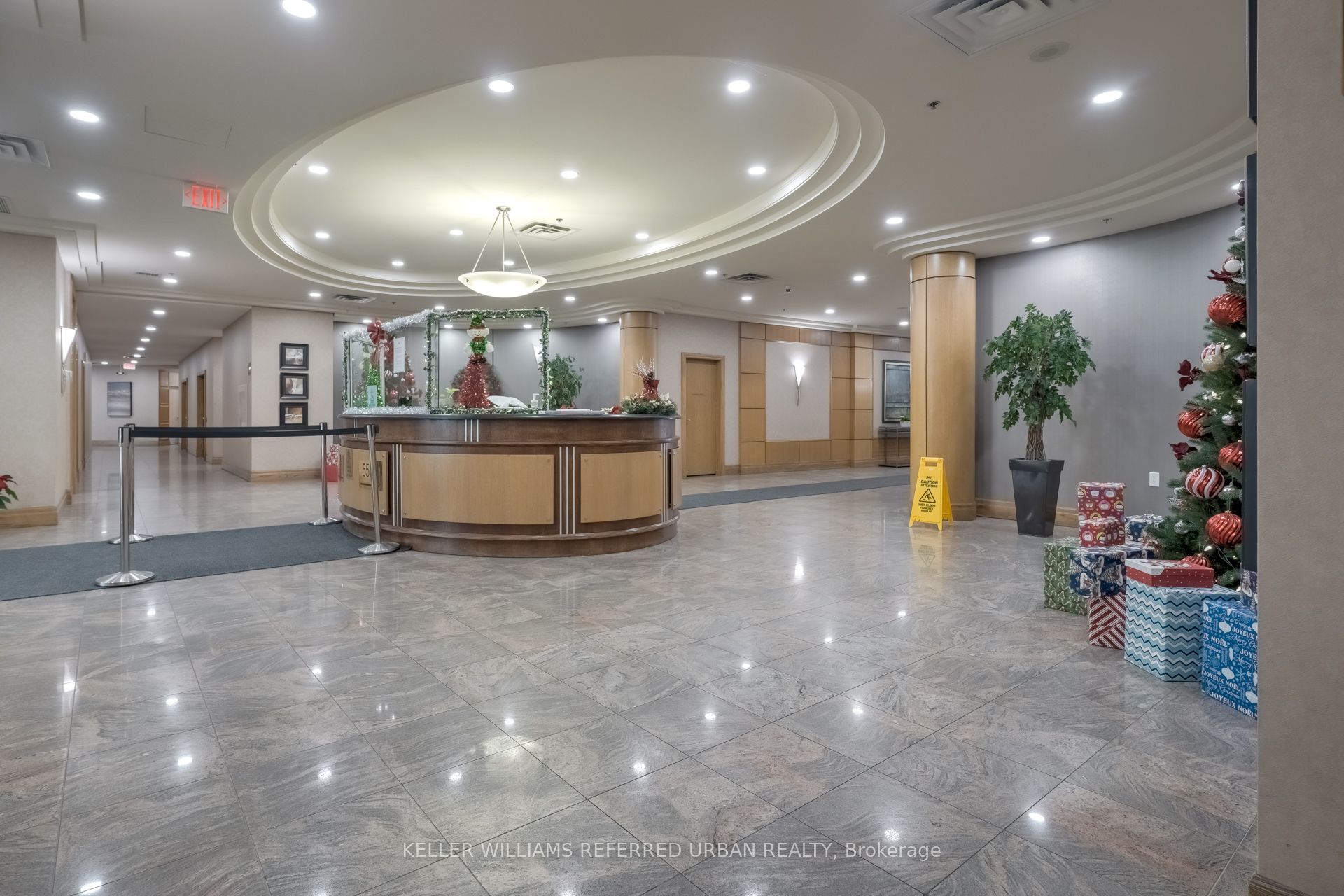 #1605 - 5500 Yonge Street Property Photo 2