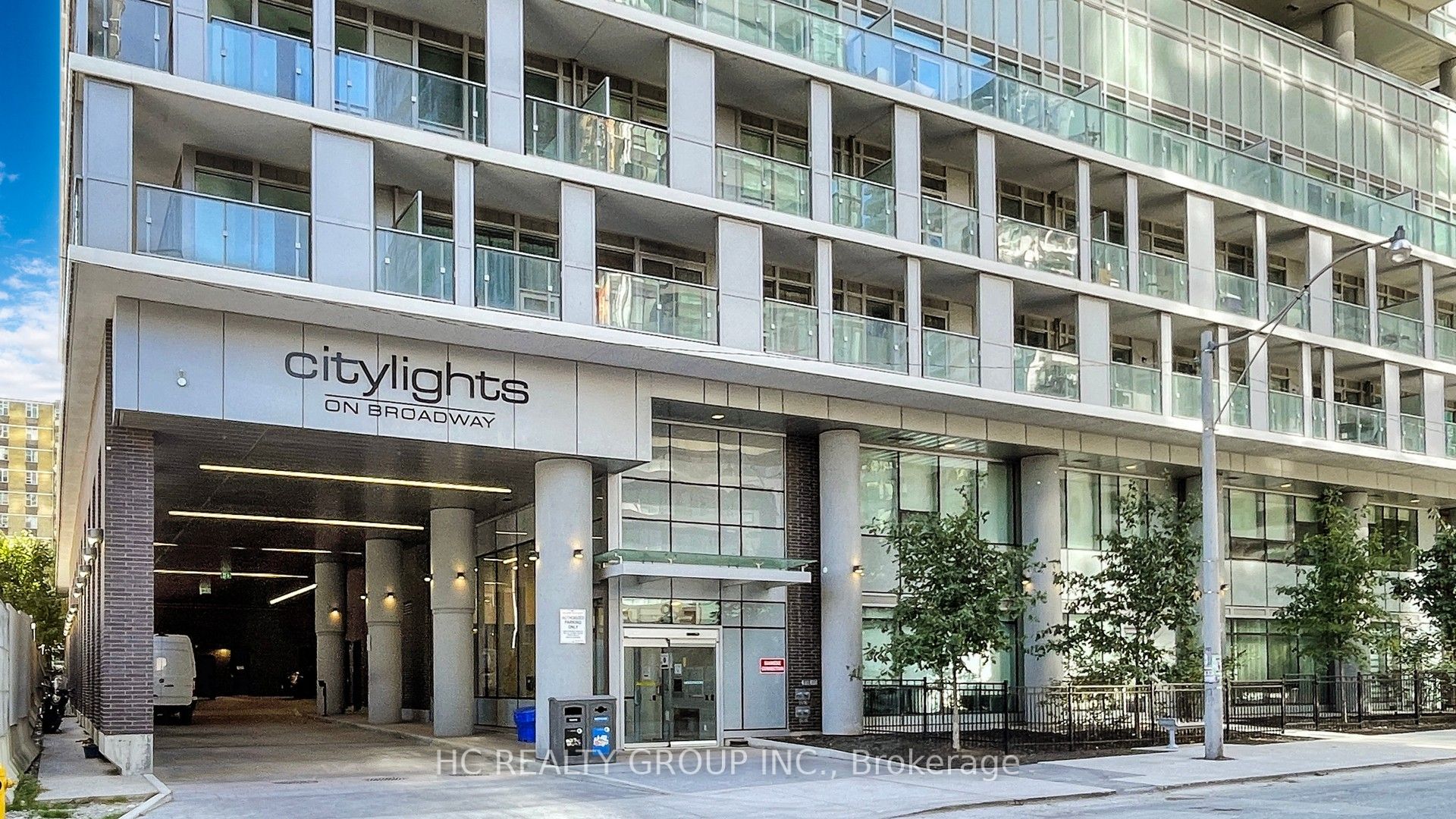 #ph01 Nt - 99 Broadway Avenue Property Photo 2