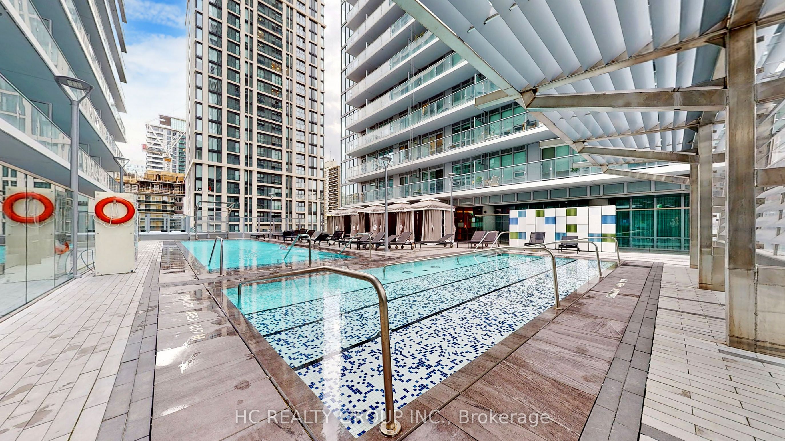 #ph01 Nt - 99 Broadway Avenue Property Photo 20