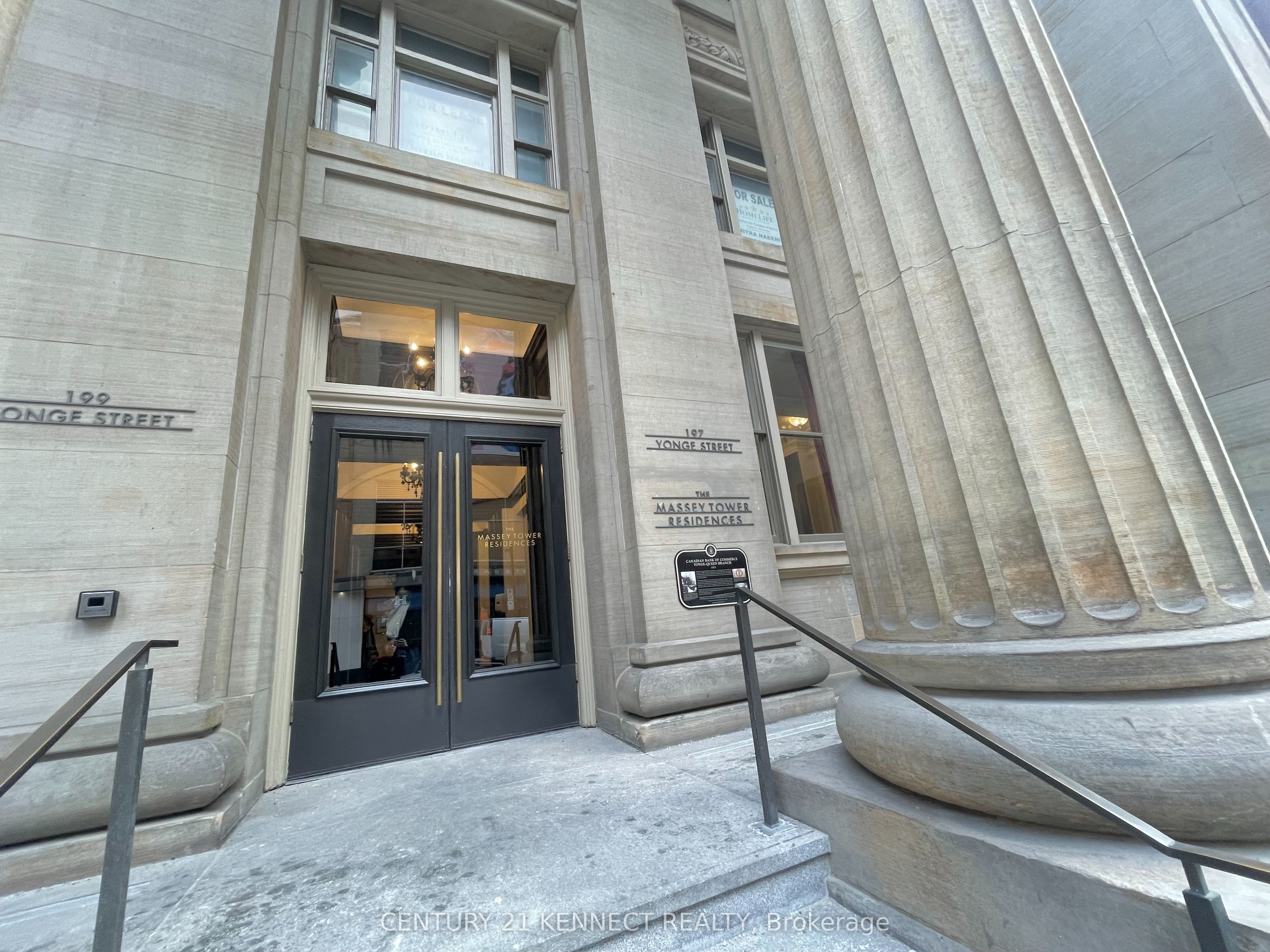 #3310 - 197 Yonge Street Property Photo 2