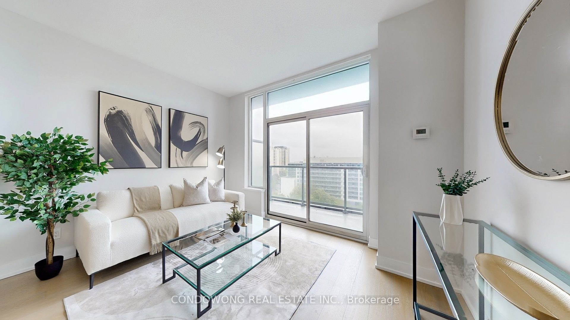 #904 - 7 Kenaston Gardens Property Photo 2