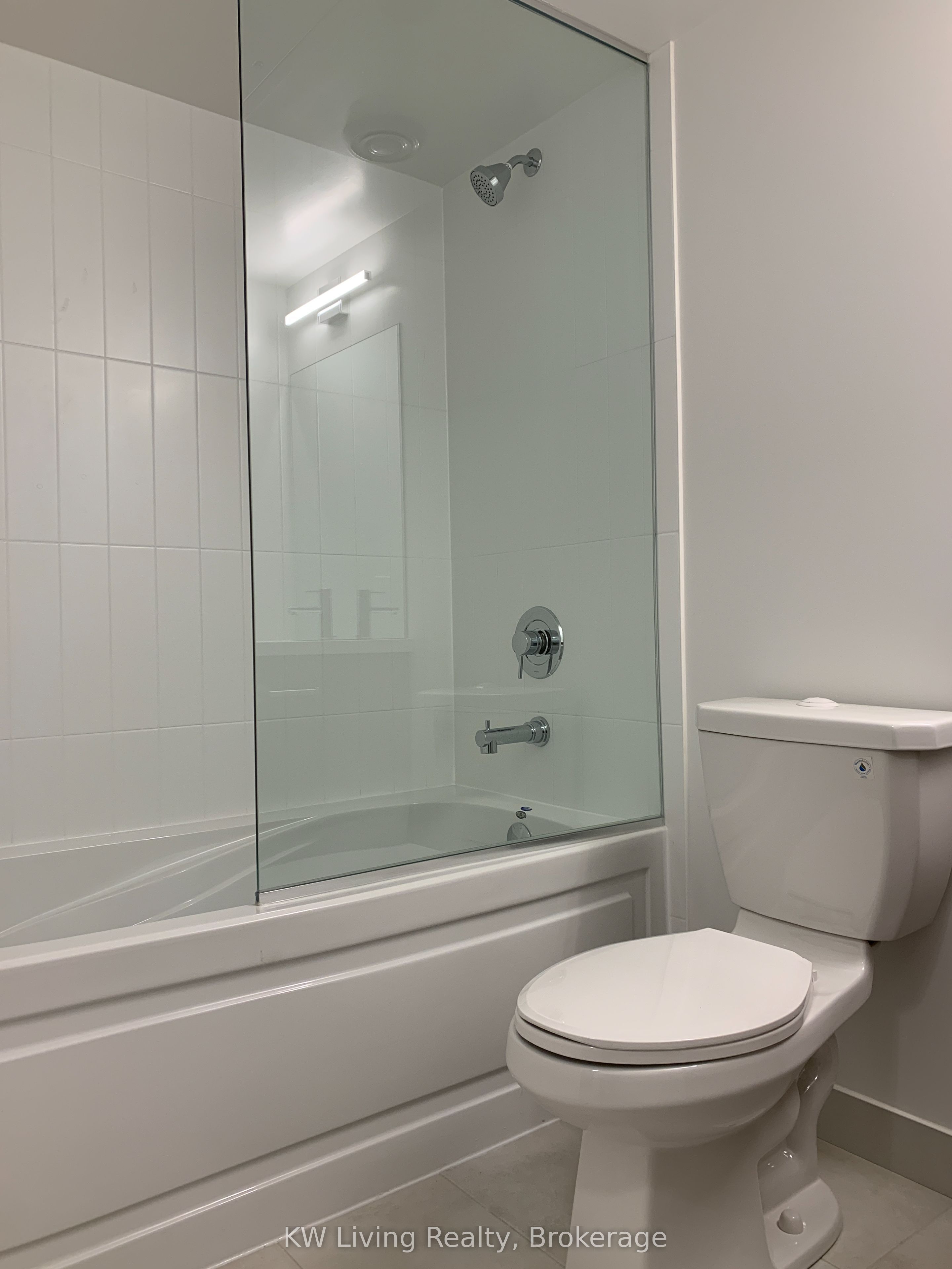 #701 - 60 Shuter Street Property Photo 11