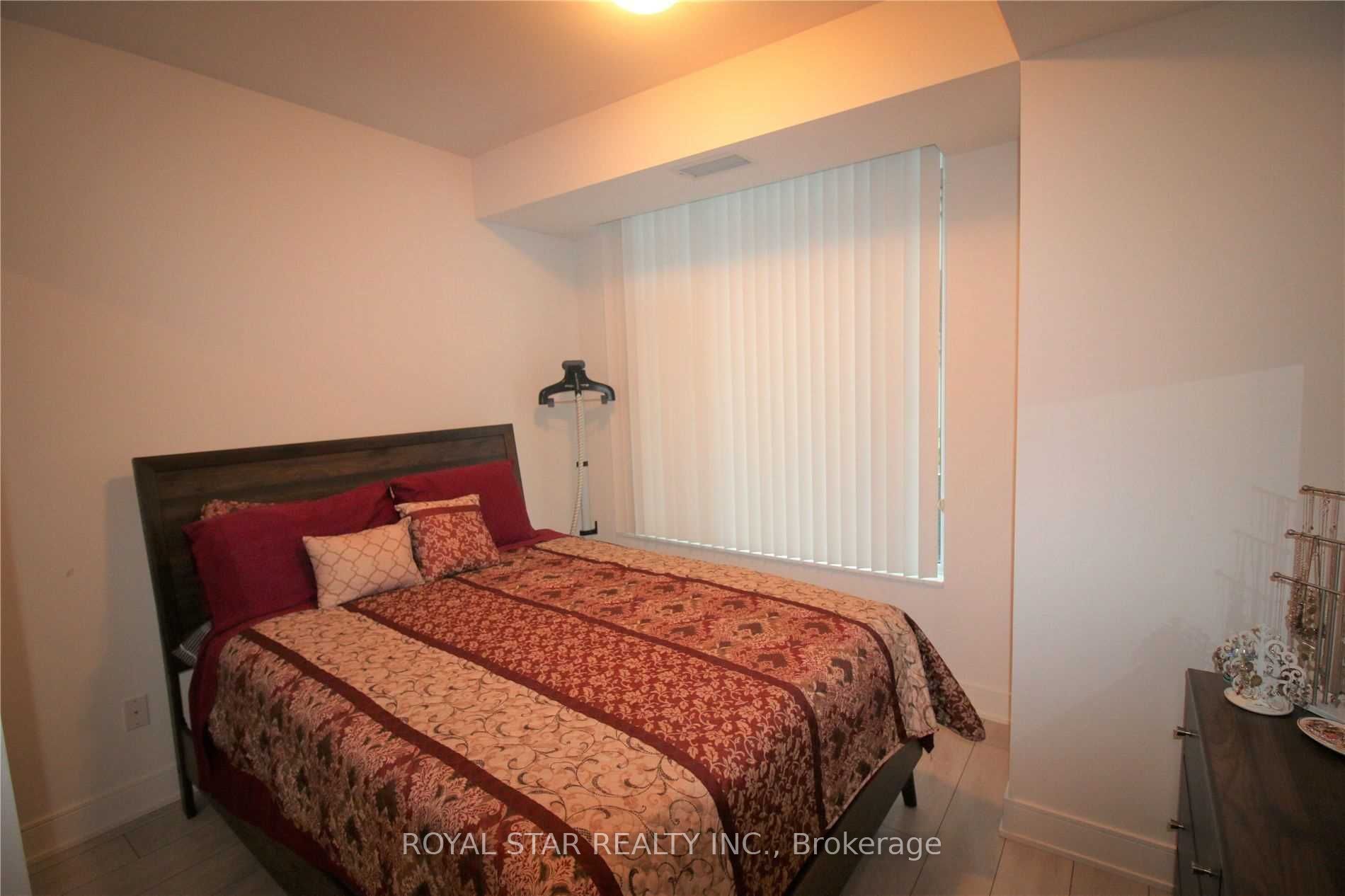 #104 - 525 Adelaide Street Property Photo 19