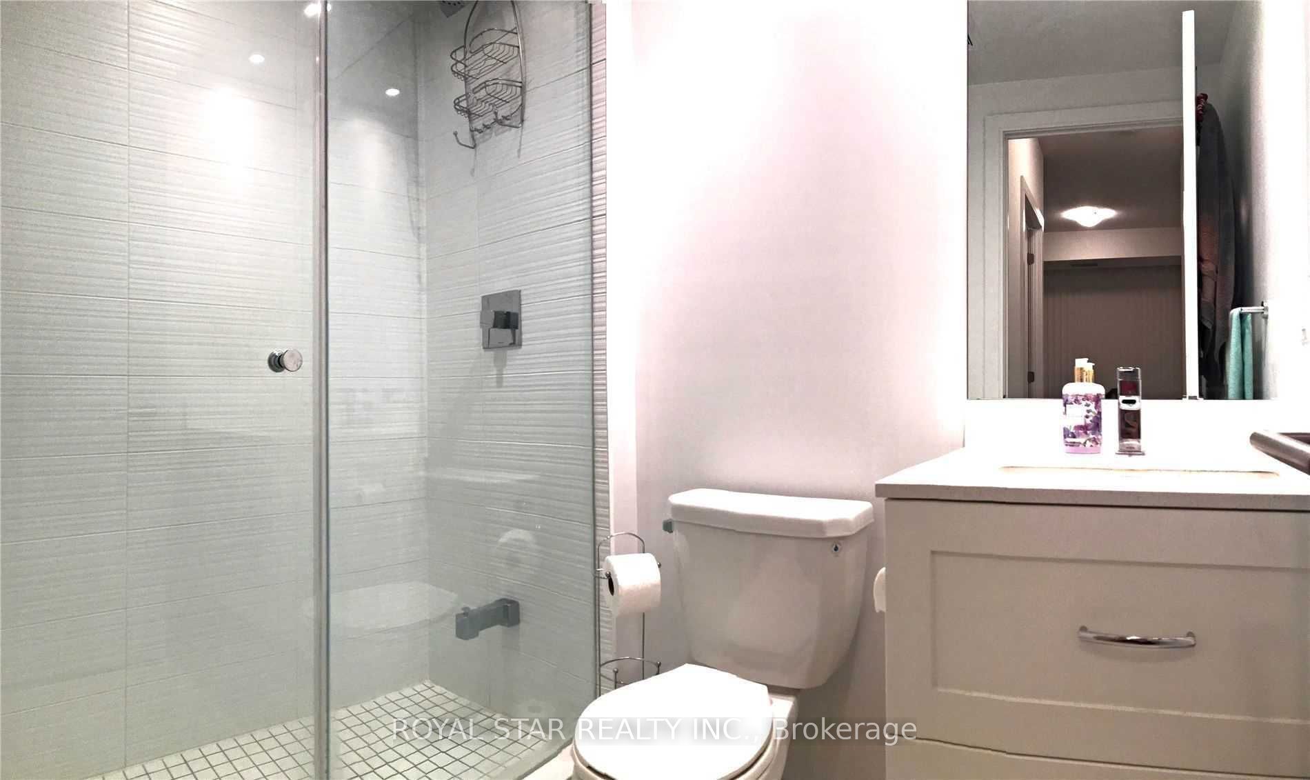#104 - 525 Adelaide Street Property Photo 22